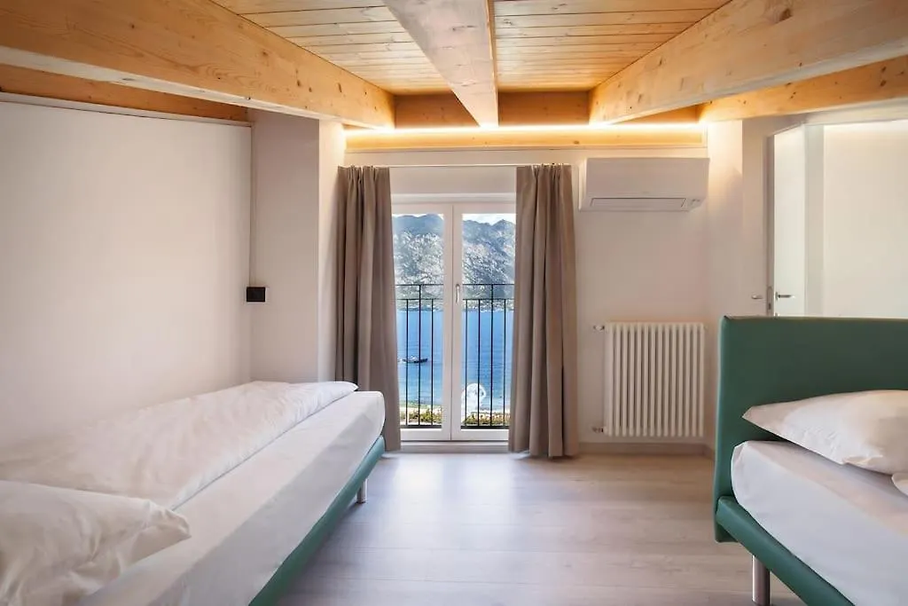 Il Frantoio A Monte-Vicino Al Lago Malcesine Italia