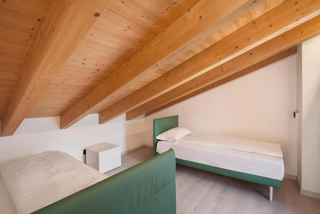 Il Frantoio A Monte-Vicino Al Lago Malcesine Apartment